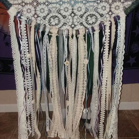 Large dreamcatcher with heavy wood - Picture 5 of 5